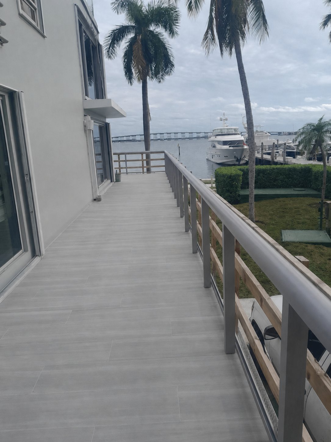 Waterfront railing detail at The Palace in Brickell, Miami